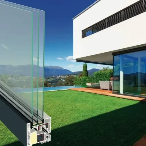 ambientes-ventanas-pvc-intelivent-cyl Mosaico de interiores con ventanas y puertas de PVC en diferentes acabados y estilos decorativos.